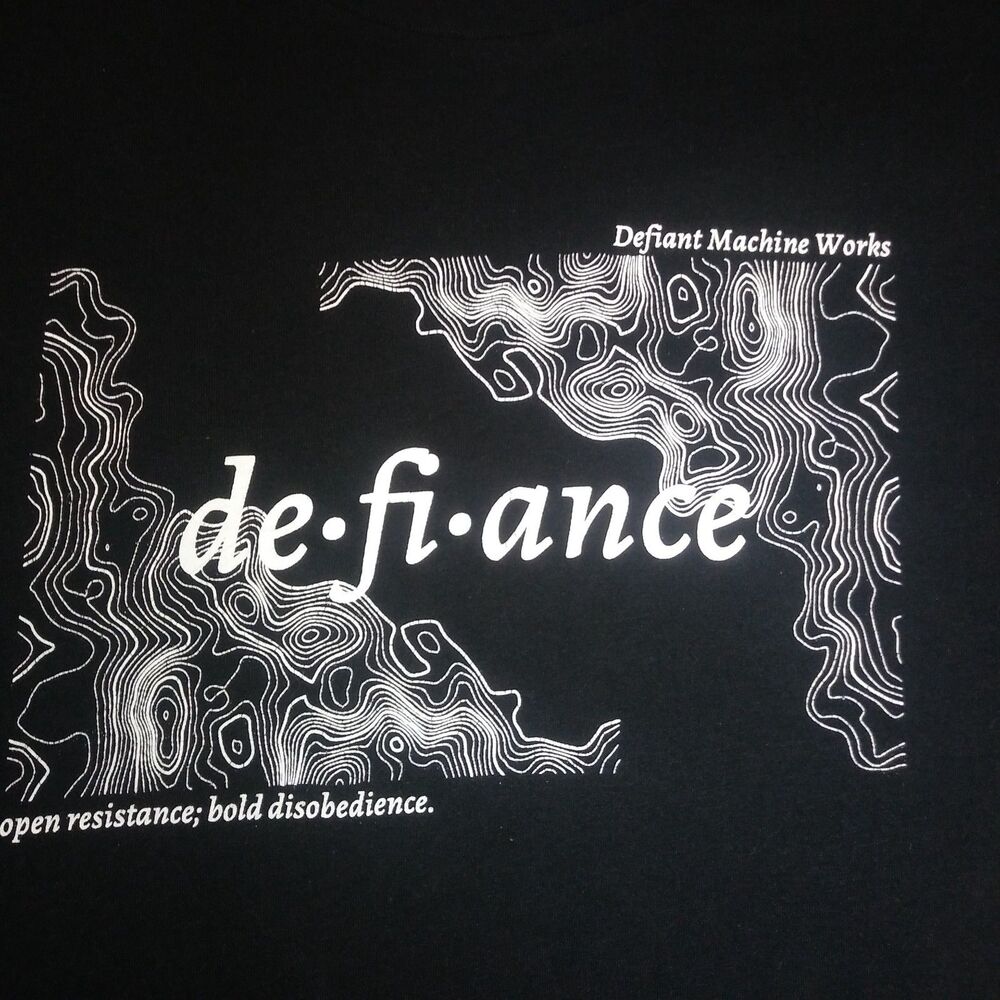 Black T Shirt Defiant Machine Works Advert size xl Gun style front only design
